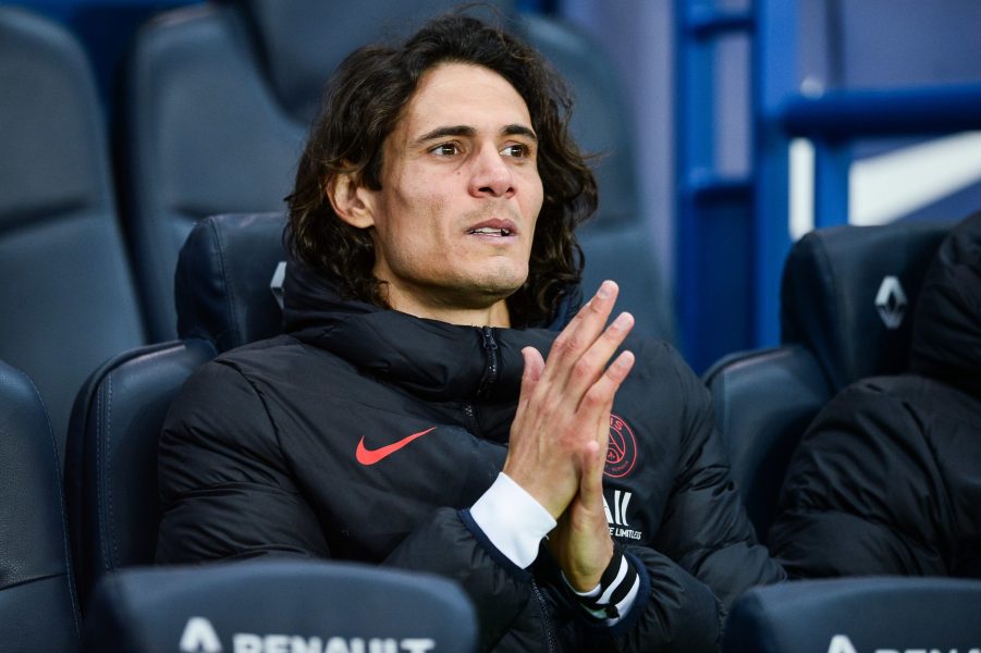 Mercato - La mère de Cavani fait le point sur son envie de départ et sa blessure