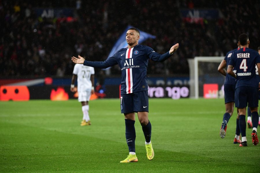 Négociation entre Mbappé et le PSG, France Football évoque l'impact de la suspension de la saison