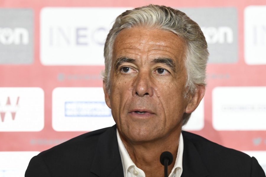 Rivère trouve « sage » d'arrêter la saison, mais veut que le PSG et l'OL « puissent défendre leurs chances » en Europe