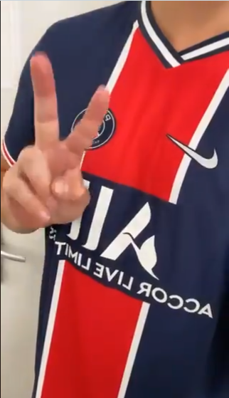 DJ Snake dévoile le maillot domicile du PSG pour la saison 2020-2021
