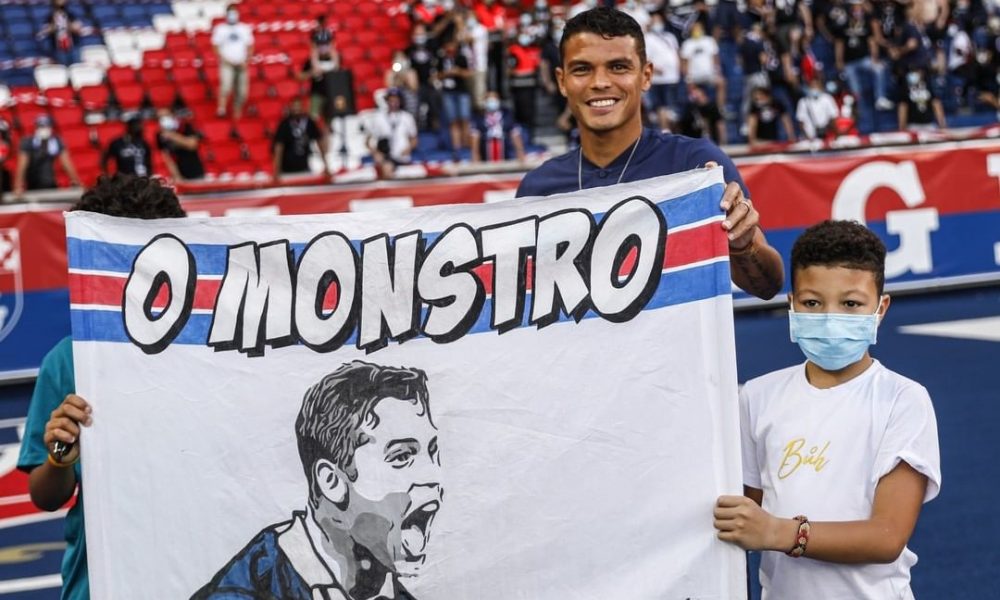 Les images du PSG ce mardi: Entraînement, anniversaire de Thiago Silva et le JT