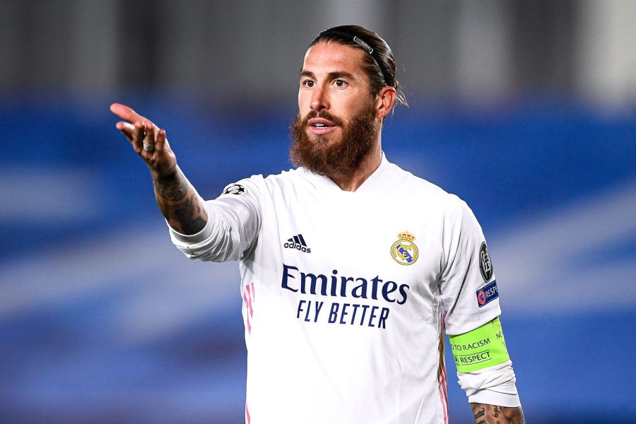 Mercato - Il n'y a « aucun contact » entre Sergio Ramos et le PSG, assure Téléfoot