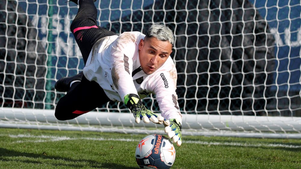 Les images du PSG ce vendredi : Entraînement et conférence avant PSG/Nice, anniversaire de Rafinha