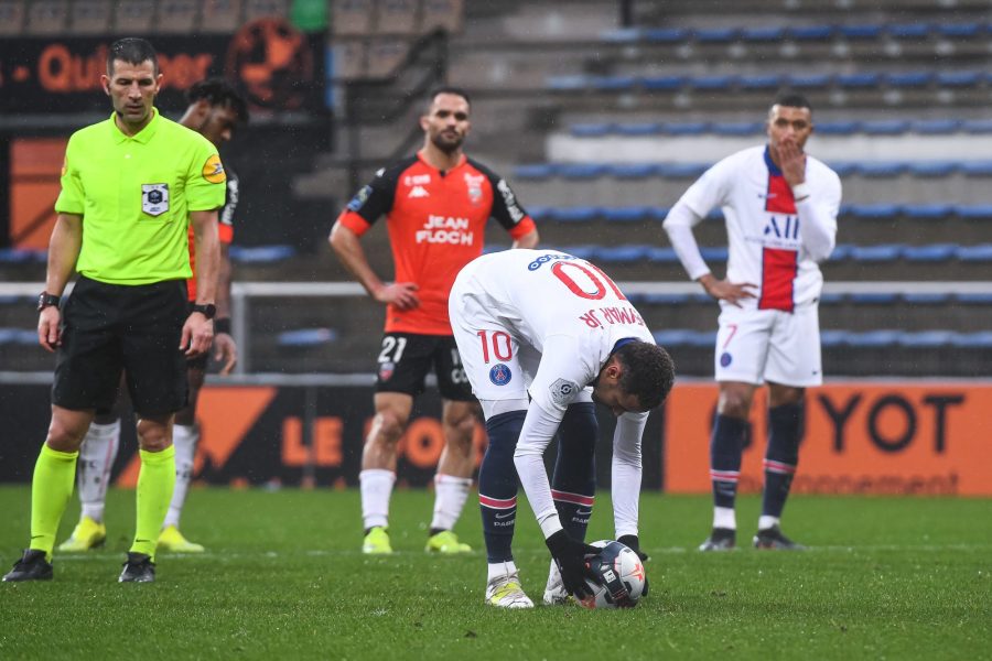Lorient/PSG - Les tops et flops de la défaite surprise face aux Merlus