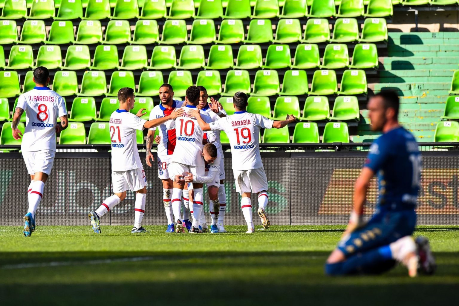 R Sum Metz Psg La Vid O Des Buts Et Des Temps Forts Du Match