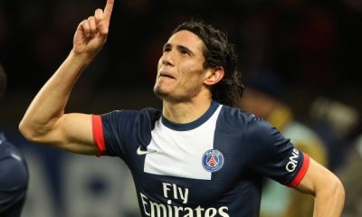 Mercato - Cavani pour remplacer Van Persie à ManU, selon The Guardian