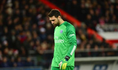 Salvatore Sirigu serait blessé aux adducteurs!