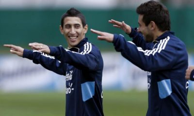 Lavezzi et Di Maria présentent le nouveau maillot de l'Argentine