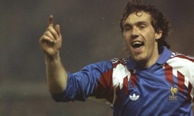 Victoire de Laurent Blanc avec le Variétés Club de France