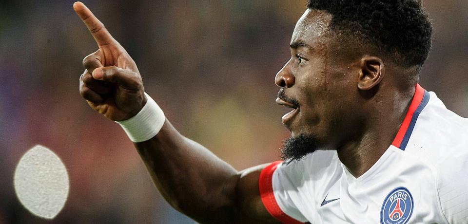 Aurier : joie d'être au PSG, fierté, Ibrahimovic et leçon, son interview donnée à France Football avant la vidéo