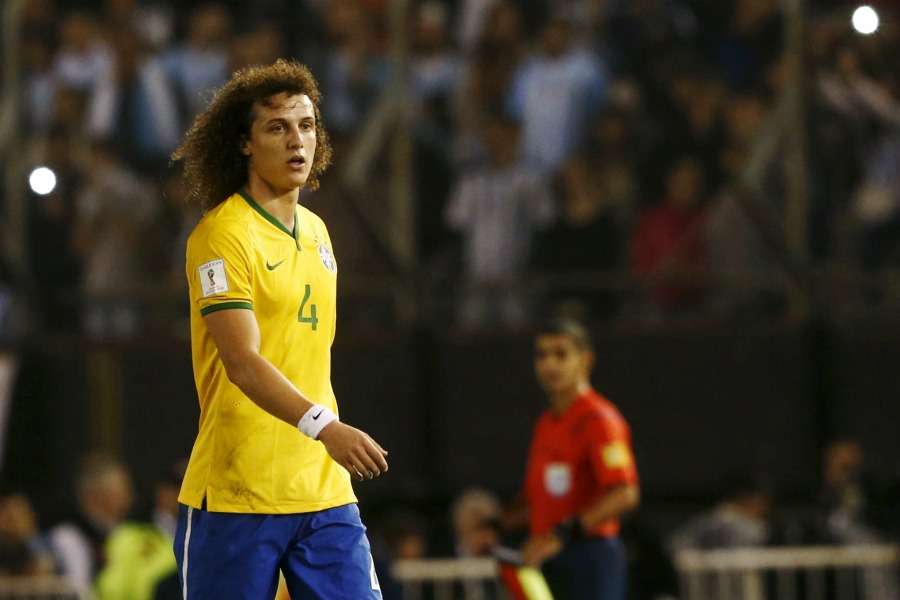 David Luiz rouge