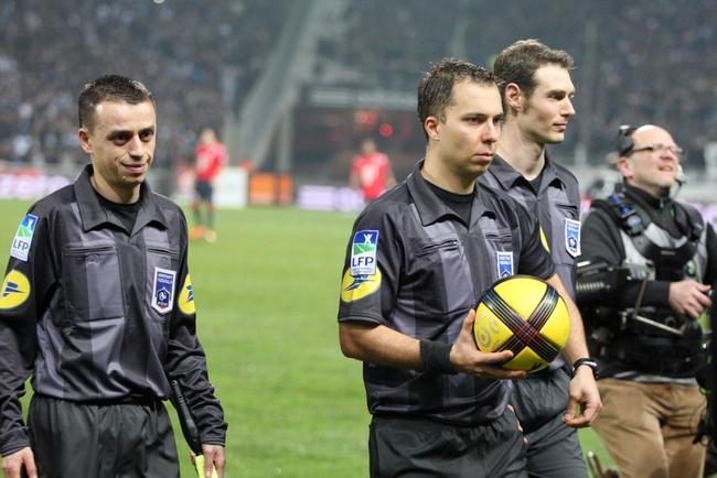 PSG/Lorient - L'arbitre du match sera Johan Hamel, aucun signe pour Paris