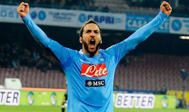 Mercato - Emery voudrait recruter Higuain au PSG, selon Sport Mediaset