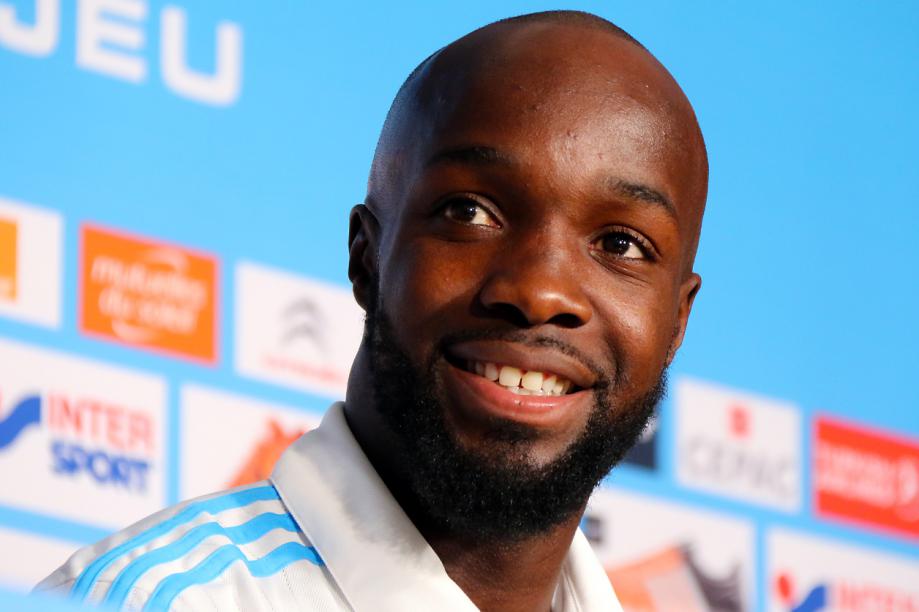 Lassana Diarra dément une rencontre avec le PSG et se moque de Canal+