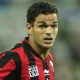 Benarbia Ben Arfa En allant au PSG, il a la Champions League, il a un bon contrat, il reste en France