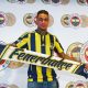 Anciens – Van der Wiel a réussi son son premier match avec Fenerbahçe, avec une passe décisive