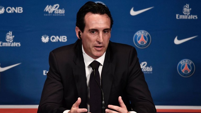 Emery "Ce n'est pas à l'équipe de s'adapter à moi. Je dois m'adapter...je vais apporter mes idées"