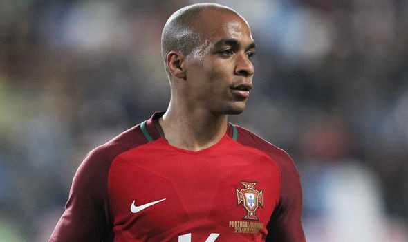 Mercato - Joao Mario de plus en plus loin du PSG: son père évoque l'Inter