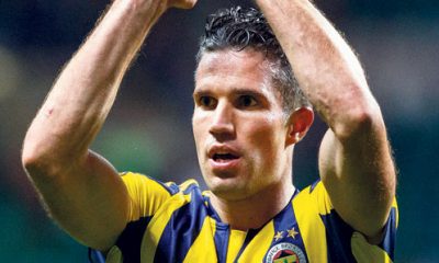 Mercato - Van Persie Kluivert l'aurait appelé, selon Nabil Djellit