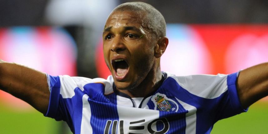 Yacine Brahimi