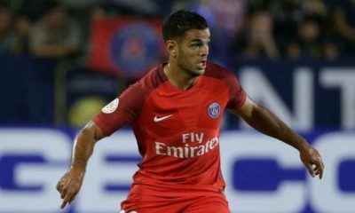 Ben Arfa va s'accrocher et rester au PSG, et pas de rencontre avec les dirigeants, selon ses proches