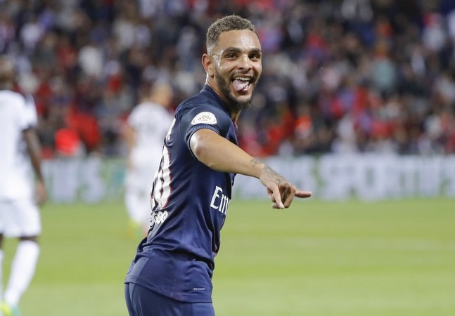 Layvin Kurzawa : Sa pubalgie "ce n'est pas le top, mais je peux jouer"