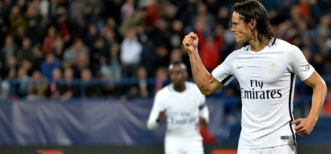 Cavani J'espère comme que toute l'équipe va continuer comme ça, tous ensemble