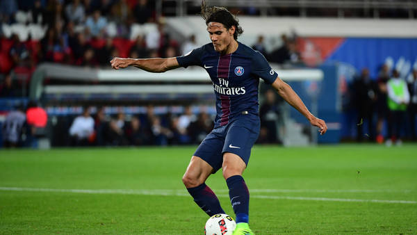 Cavani savoir que je vais être l’avant-centre du PSG me donne de la confiance et de la force