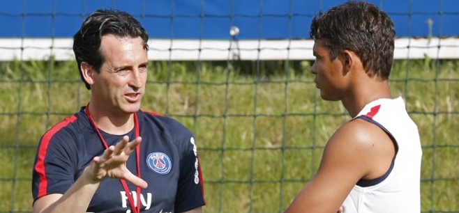 Emery Thiago Silva je crois qu'il est bien ici...C'est un joueur très important pour nous