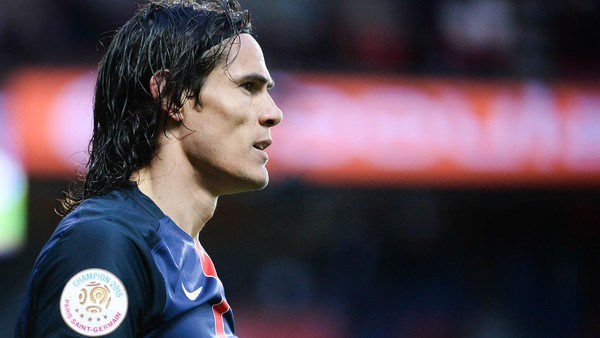 Edinson Cavani défend Emery C’est plus difficile pour un entraîneur étranger en France