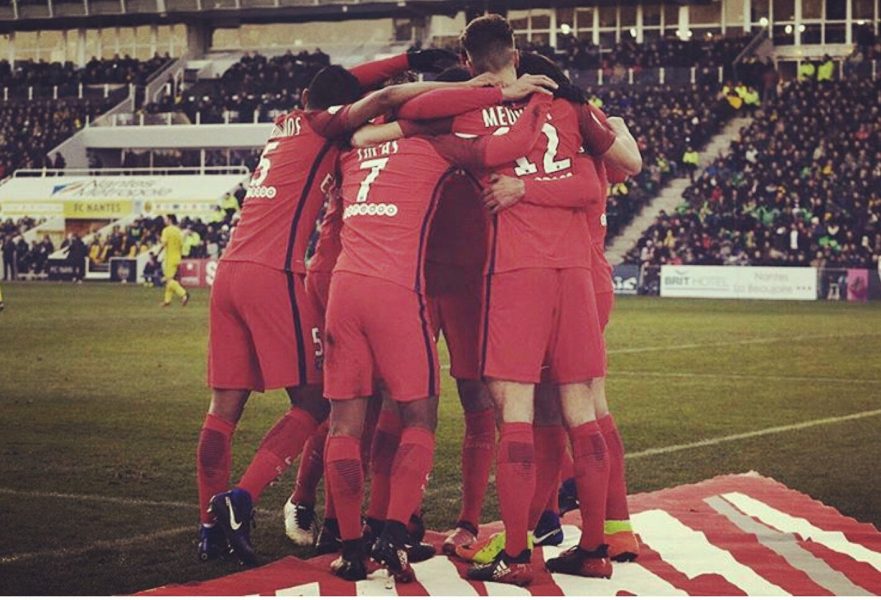 Les images partagées par les joueurs du PSG ce samedi une victoire qui fait du bien!.jpg