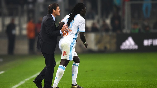 Ligue 1 - Bafétimbi Gomis forfait pour OM/PSG