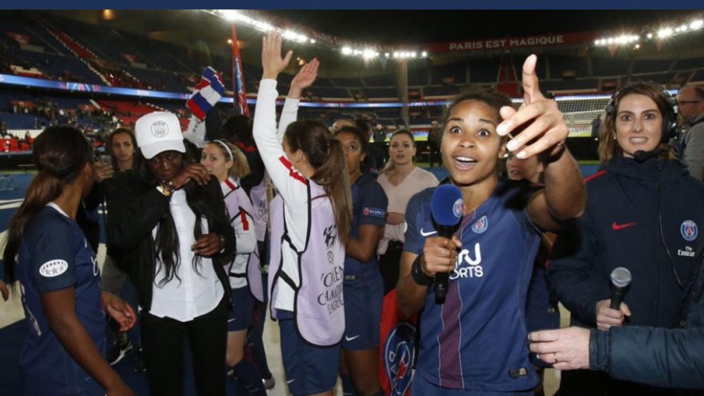 Les images partagées par les joueurs et les joueuses du PSG qualification en demi-finale de LDC !.jpg