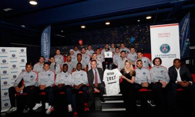 Les joueurs ont passé un long et beau moment à l'hôpital Necker avec la Fondation PSG