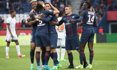 Les images partagées par les joueurs du PSG ce samedi victoire, respect et anniversaire !.jpg