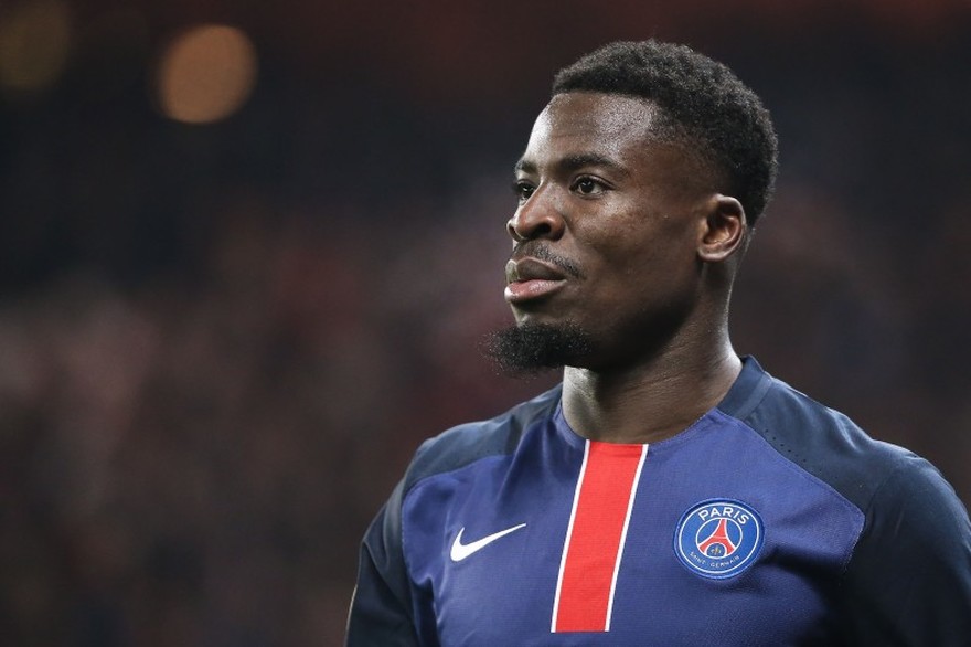 Aurier, intérêt du FC Barcelone démenti par Mundo Deportivo