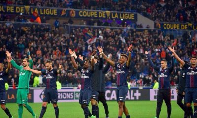 Les images partagées par les joueurs du PSG ce dimanche : on continue de célébrer !