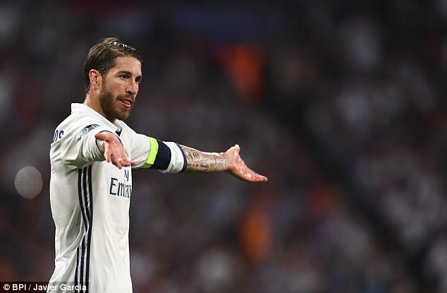 Ramos "L’arbitrage permissif, c’est celui contre le PSG. Piqué aime parler des arbitres"