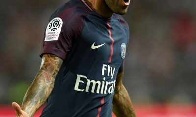 Dani Alves "Je n'aurais pas pu rêver d'un meilleur début en match officiel"