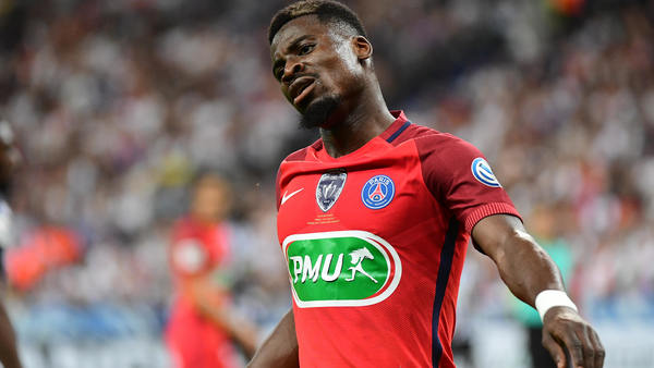 La réunion entre Serge Aurier et la Juventus a été positive, le PSG voudrait 25 millions d'euros