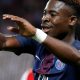 Le Parisien - Le PSG se fait à l'idée de vendre Aurier s'il y a un remplaçant et un beau chèque