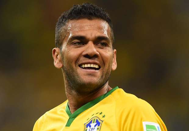 Mercato - Manchester City dégoûté de voir Daniel Alves au PSG, Sky Sports évoque le salaire