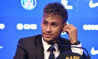 Neymar a décidé de traîner le FC Barcelone en justice !