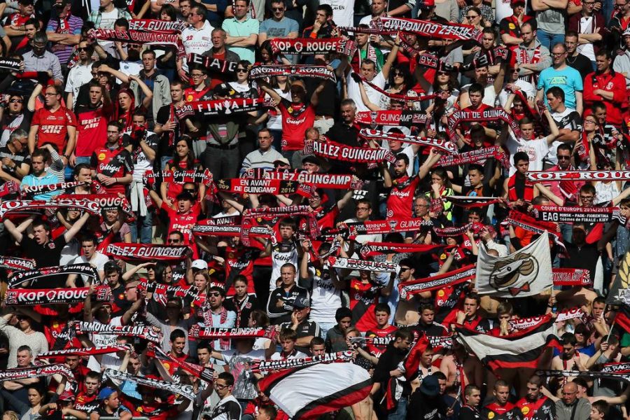 Les supporters de l'EAG attendent Neymar