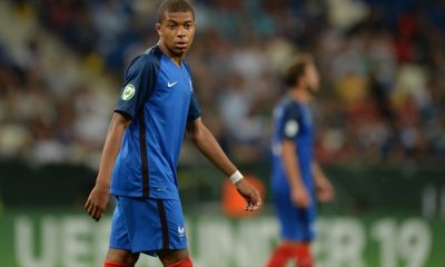 FranceLuxembourg - Kylian Mbappé sera titulaire sur le côté droit, affirme Le Parisen