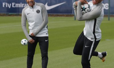 Les images du PSG ce lundi dernière préparation avant la Ligue des Champions !.jpg