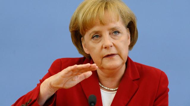 Merkel L’UEFA doit à nouveau ajuster les règles concernant les transferts