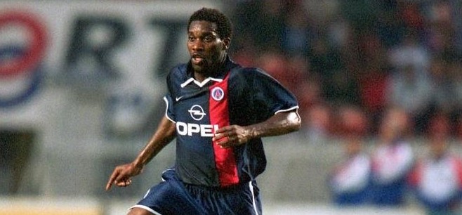 Okocha L'argent du PSG Le football américain ou le basketball, personne ne se plaint des salaires