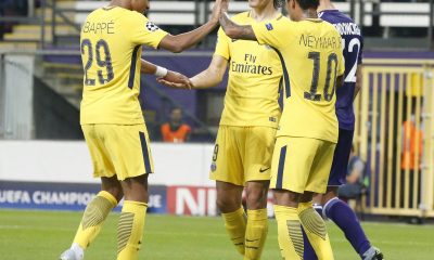 AnderlechtPSG - En marquant, Mbappé et Cavani se font une place dans l'histoire du football.jpg