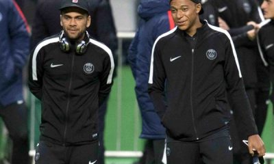 Dani Alves Mbappé me fait penser à Thierry Henry...c'est un très grand joueur